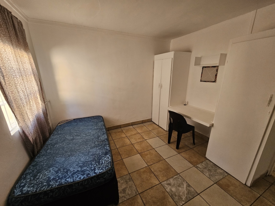 8 Bedroom Property for Sale in Brandwag Free State